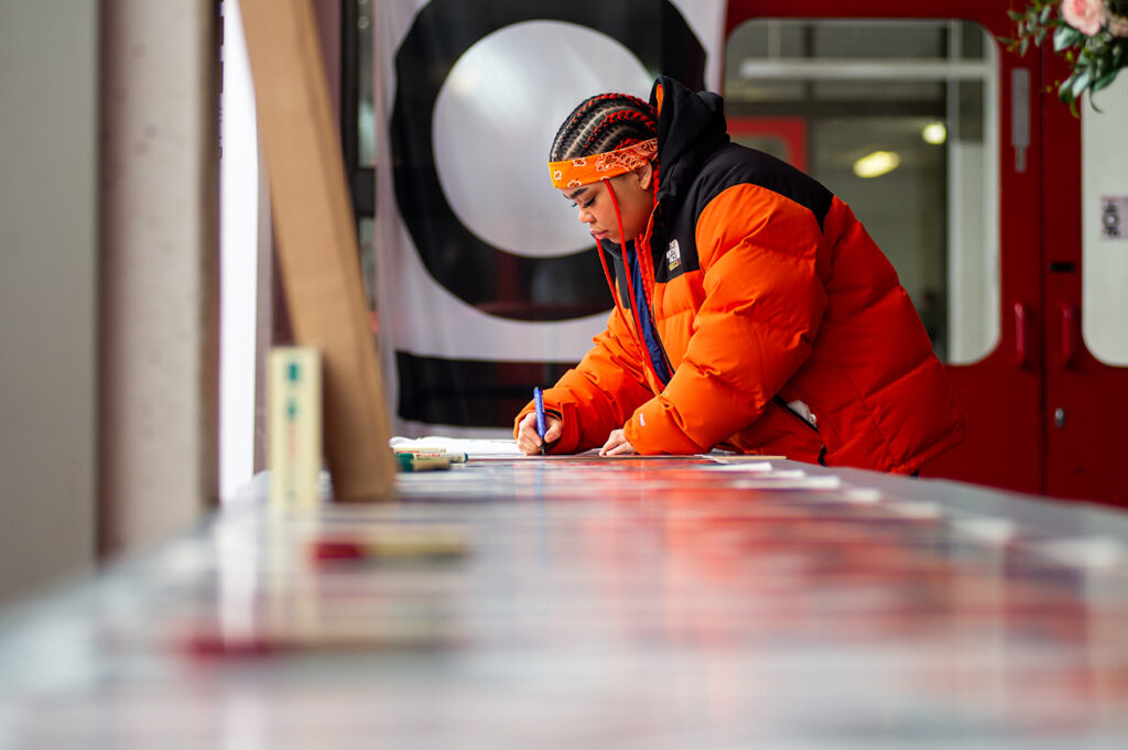 Zoe Wees beim Global Goal im Kulturhof der Schule Alter Teichweg