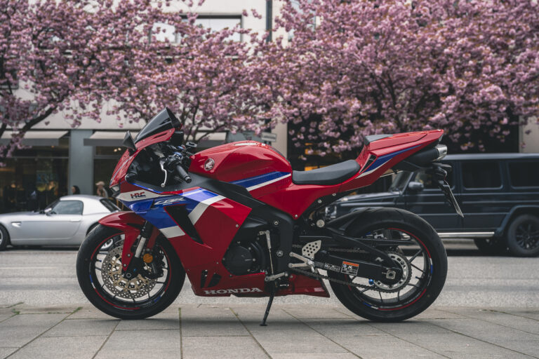 Motorrad Kirschblüten Honda CBR 600 RR